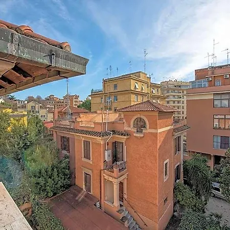 A Vinicius Et Mita Bed & Breakfast Rom