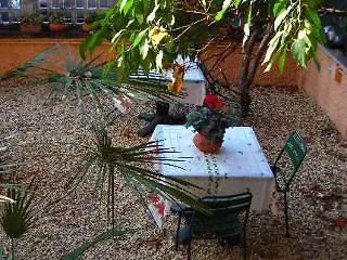 Couette-café A Vinicius Et Mita 4*