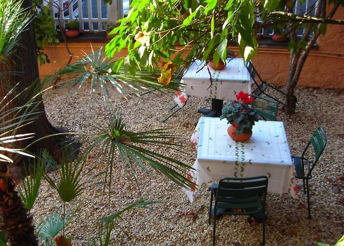 A Vinicius Et Mita Rome